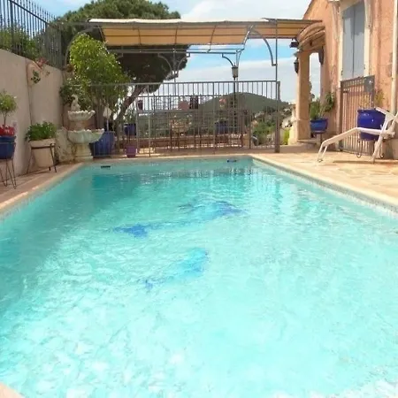 House Belle Avec Piscine 1 Сasa de vacaciones