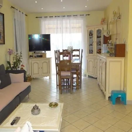 House Belle Avec Piscine 1 * Cavalaire-sur-Mer